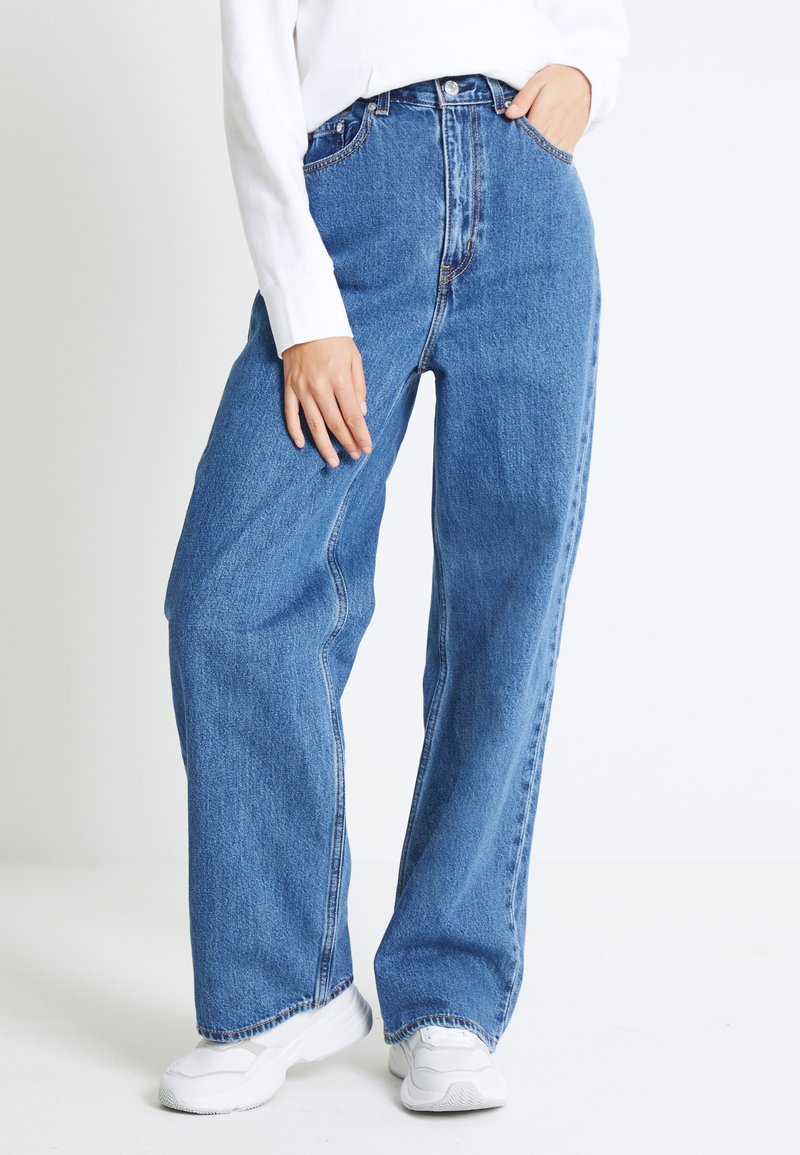 Levi s  HIGH LOOSE Jean  flare blue  denim denim indigo 