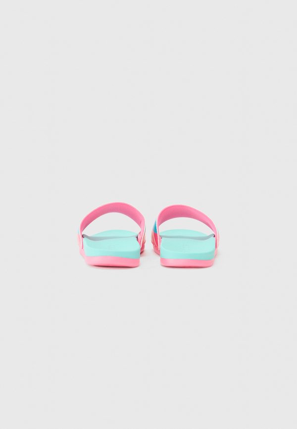 ADILETTE COMFORT MESSI K – Badesandale