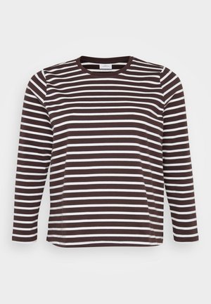 Langermet skjorte med horisontale brune og hvite striper, rund hals, og en myk, glatt tekstur.