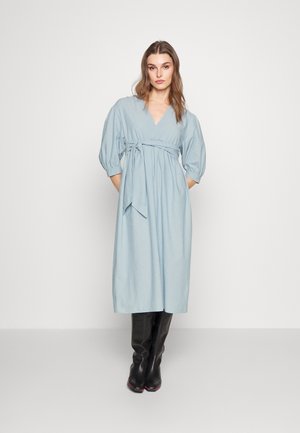 2nd Day FREDA DAILY CHAMBRAY - Τζιν φόρεμα - light blue