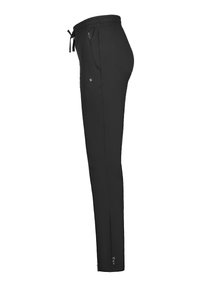 Pantalons de sport noirs avec une taille élastique et un cordon de serrage, présentant un design épuré et fuselé ainsi que des poches latérales. Texture de tissu lisse.