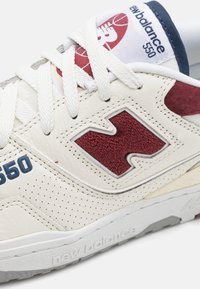New Balance BB550 UNISEX - Tenisice - white