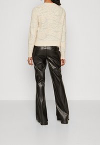 ONLY Petite Svetr - off-white