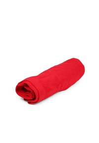 LOLA CASADEMUNT Complementos de playa - red