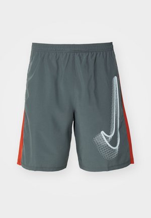 Nike Performance SHORT - Pantaloncini sportivi - iron grey/dragon red/pure platinum
