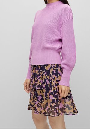 Pullover - mottled pink
