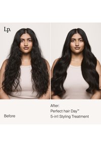 Living proof LIP PHD 5-IN-1 STYLING TREATMENT - Lacca