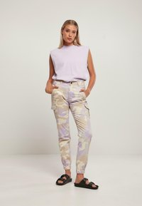 Urban Classics Navadna majica - lilac