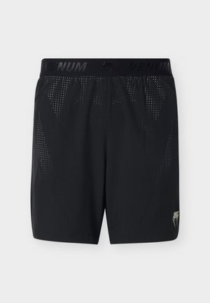 Crne sportske kratke hlače s uzorcima ventilacije izrađenim laserskim rezanjem, elastičnim pojasom s natpisom "VENUM" i logotipom zmije na donjem desnom nožnom dijelu.