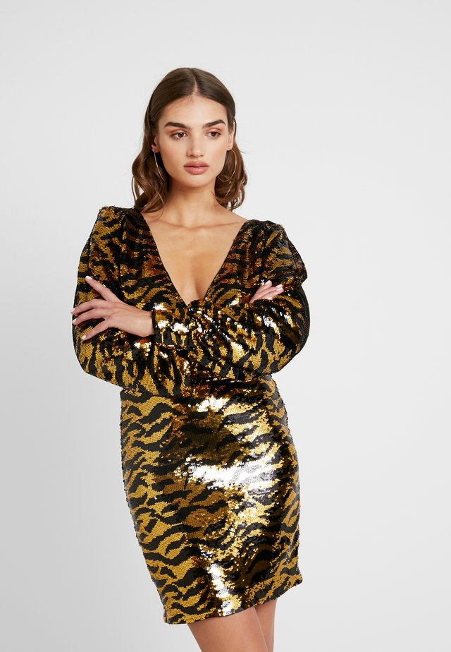 DEEP SEQUIN DRESS - Cocktailjurk - golden