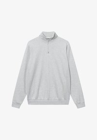 Selected, snow melange