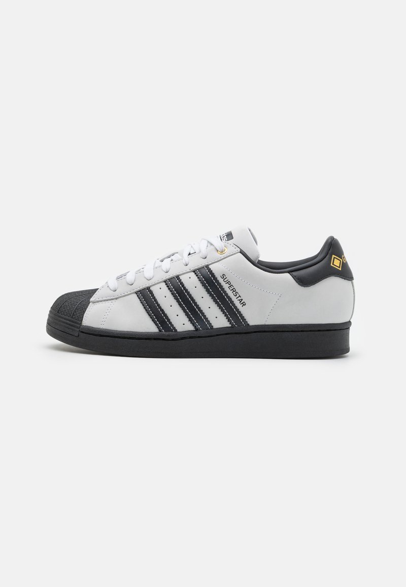 are adidas superstars unisex