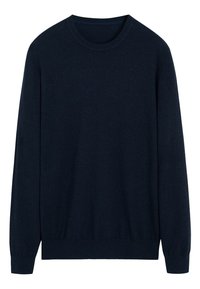 Pánský jednobarevný tmavě modrý svetr s kulatým výstřihem a dlouhým rukávem, s žebrovanými manžetami a lemem, vystavený na bílém pozadí.