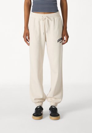 LOGO ESSENTIAL SUNDAY - Pantalon de survêtement - white sand