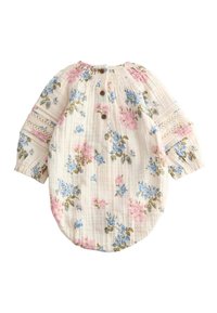 Romper para bebé en color crema con estampado de flores en tonos rosa y azul, botones de madera en la parte delantera, mangas largas abullonadas con detalles de encaje.