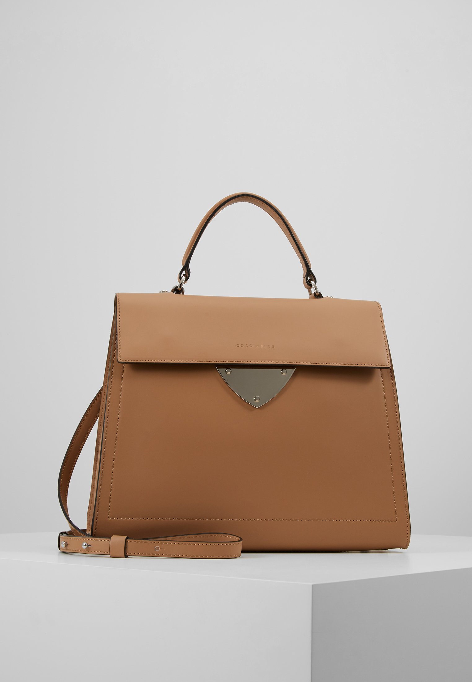 Coccinelle BORSA Håndveske desert Zalando.no Coccinelle BORSA Håndveske desert Zalando.no