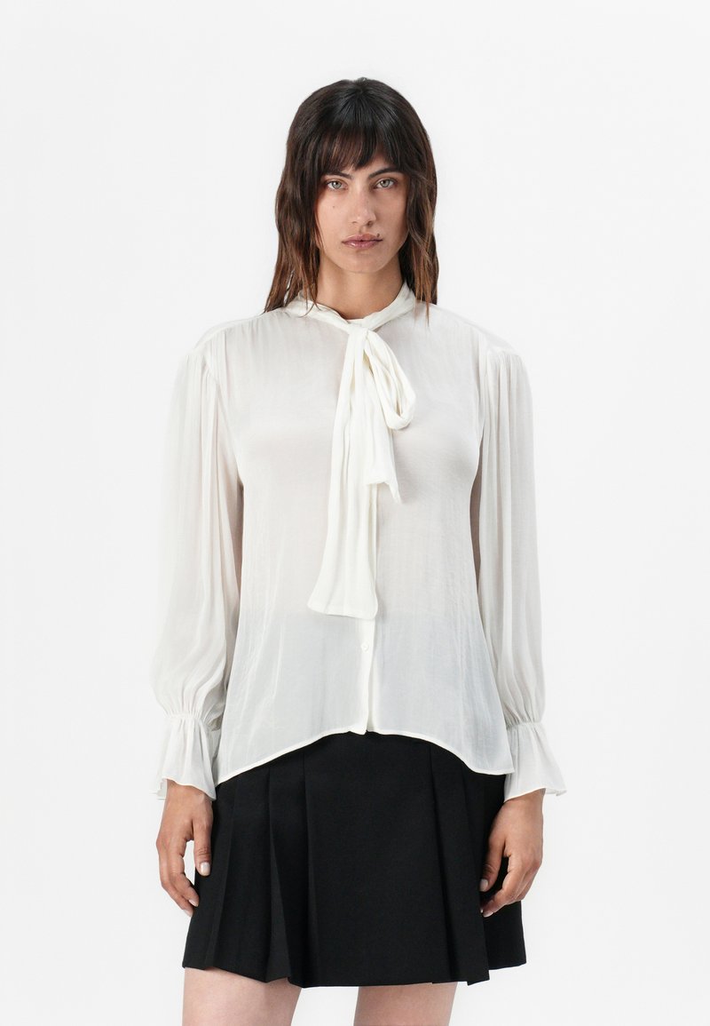 sandro Overhemdblouse crème
