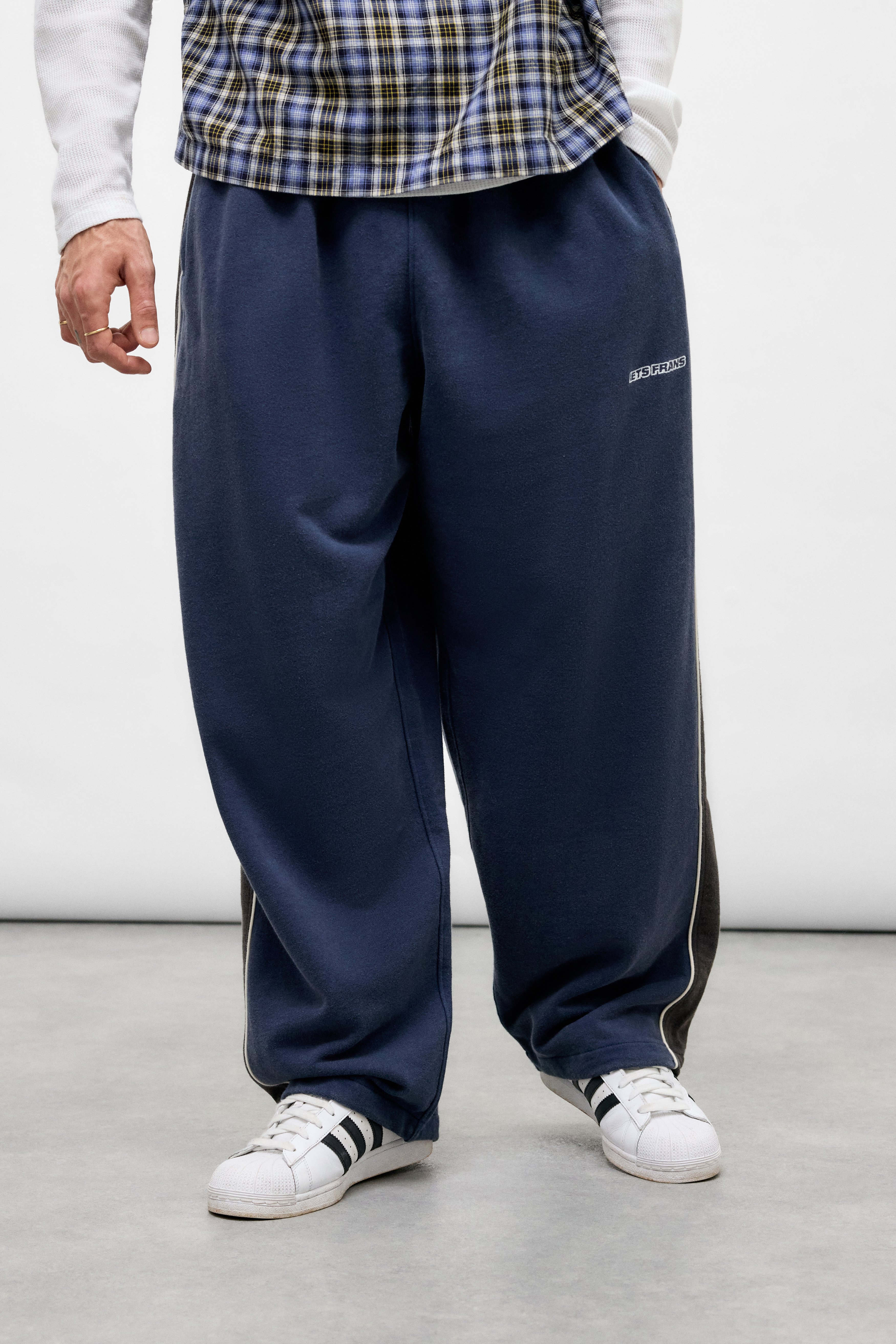 iets frans IF PANELLED HARRI BAGGY UNISEX - Tracksuit bottoms