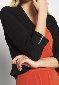 Wallis Cardigan - black
