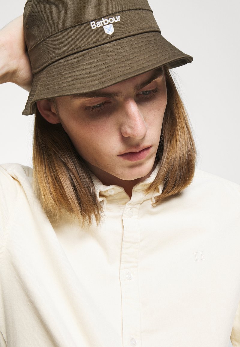 Barbour - CASCADE BUCKET HAT UNISEX - Chapeau - olive, Agrandir