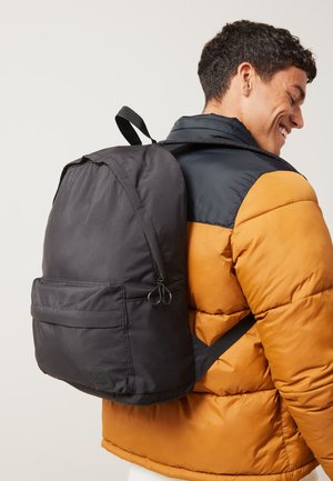 Next, STANDARD - Tagesrucksack - black