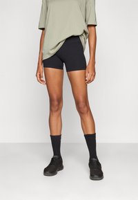 Champion TRAINING SOFT TOUCH BIKER SHORTS - Tajice - black