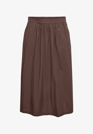 Jupe midi marron avec taille froncée et tissu fluide et ample, présentée sur un fond blanc.