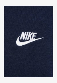 Non selezionato, obsidian white