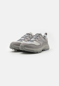 Jack Wolfskin CYROX TEXAPORE LOW  - Hikingsko - pebble