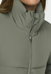 JDY JDYNEWERICA PADDED OTW NOOS - Ziemas jaka - vetiver