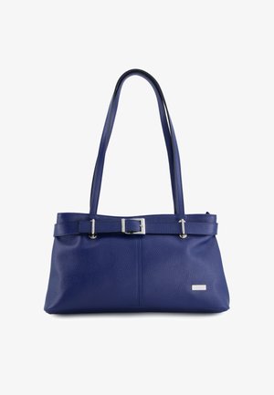 Niebieska skórzana torebka na długich podwójnych ramiączkach, z klamrą z przodu oraz małą prostokątną metką marki w prawym dolnym rogu.