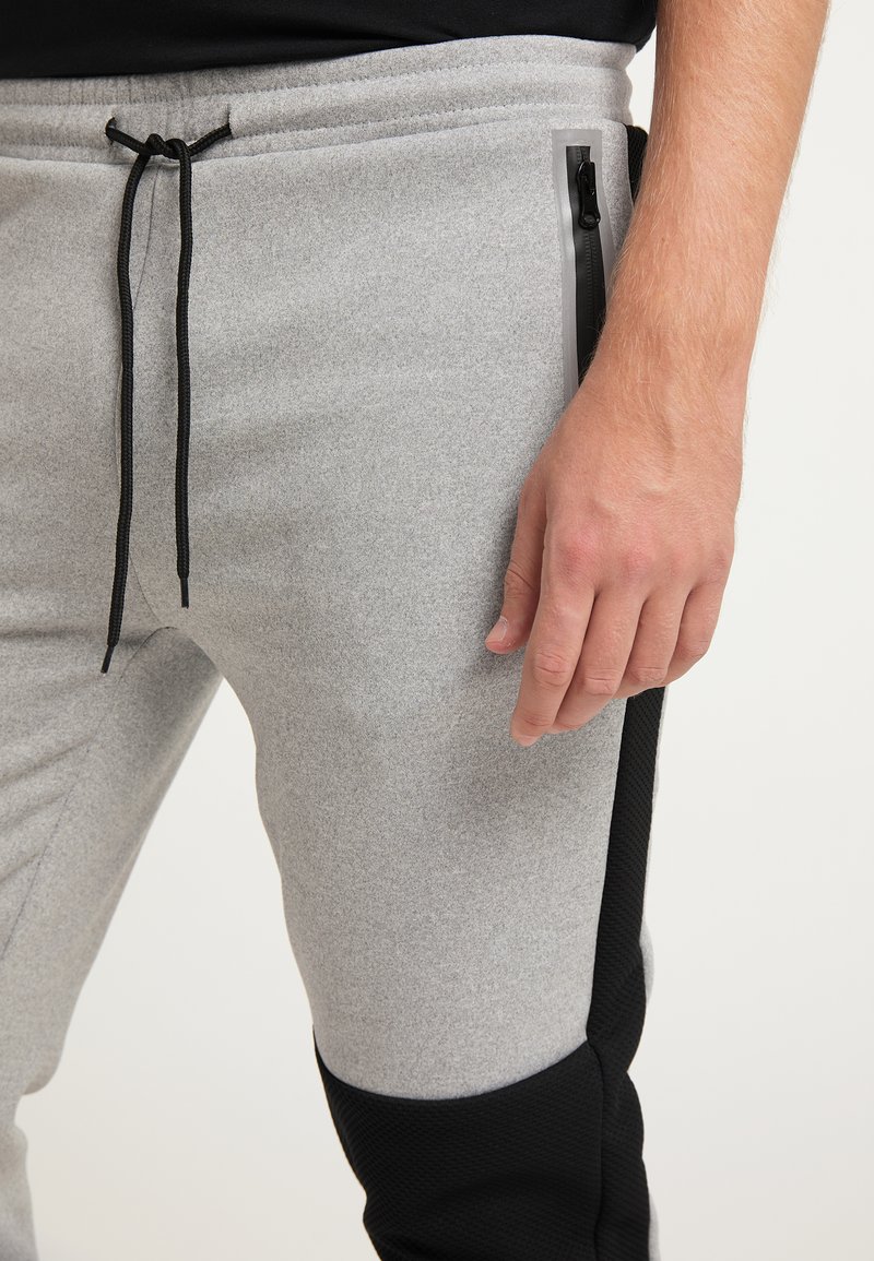 Herren Trainingsanzüge | Mo Jogginghose hellgrau schwarz/hellgrau - NE22967 Herren Trainingsanzüge | Mo Jogginghose hellgrau schwarz/hellgrau - NE22967