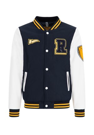 Marineblå og hvid varsityjakke med gule og sorte stribede manchetter og krave, bogstavet "R" patch på brystet og basketball patch på ærmet.