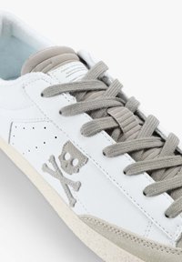 Scalpers NEW GALA  - Matalavartiset tennarit - light grey