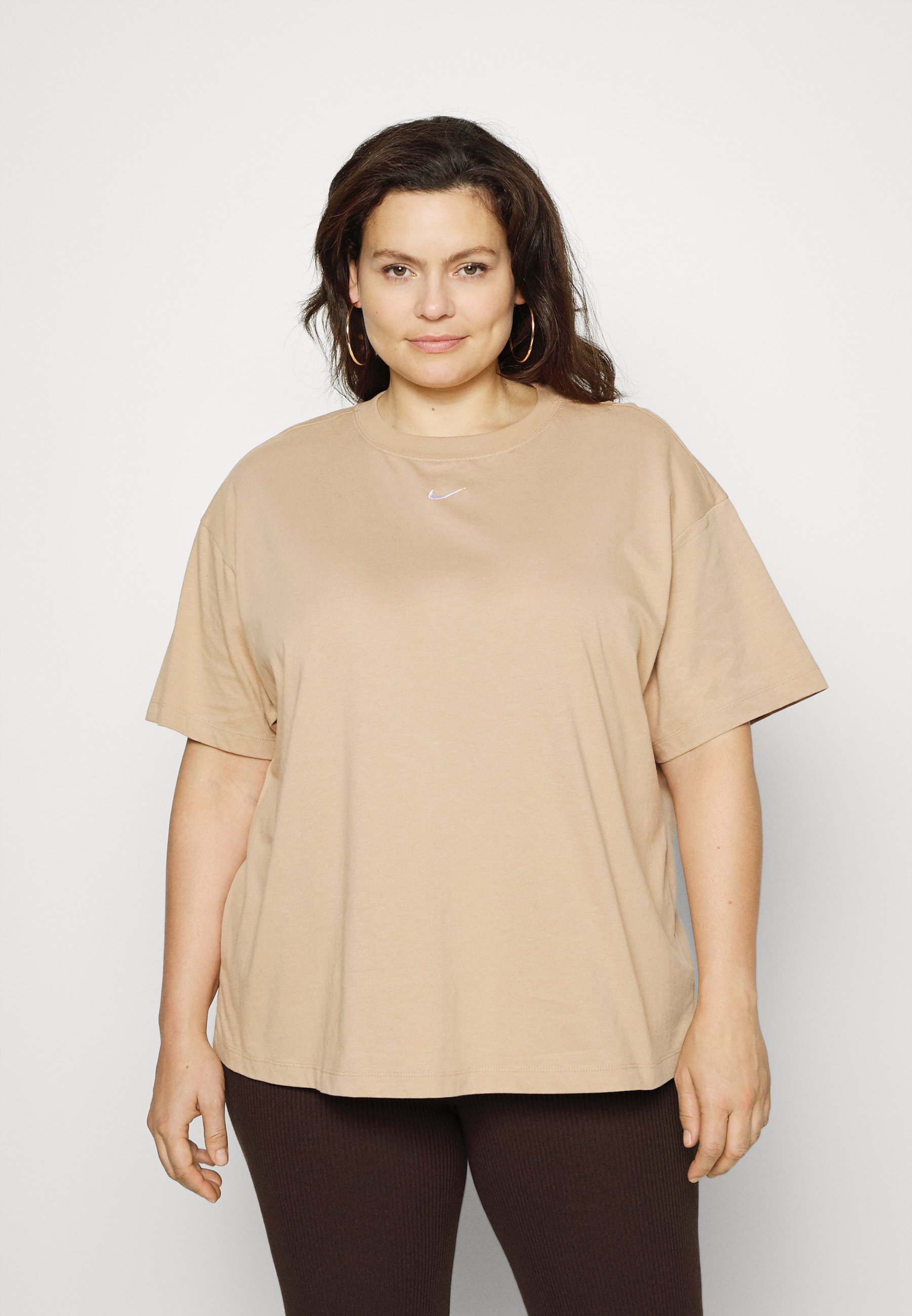 zalando nike plus size