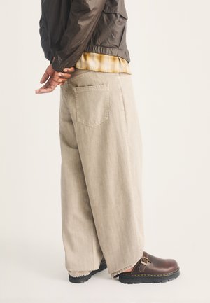 Dr. Martens, UNISEX - Muiltjes - dark brown crazy horse