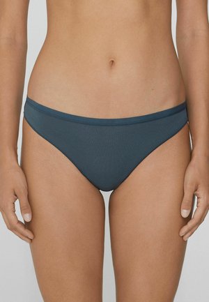 Dunkelblauer Bikini-Höschen aus einem glatten, elastischen Stoff. Es hat ein niedrig sitzendes Design mit einem dünnen Bund und minimierter Bedeckung.