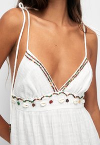 PULL&BEAR Długa sukienka