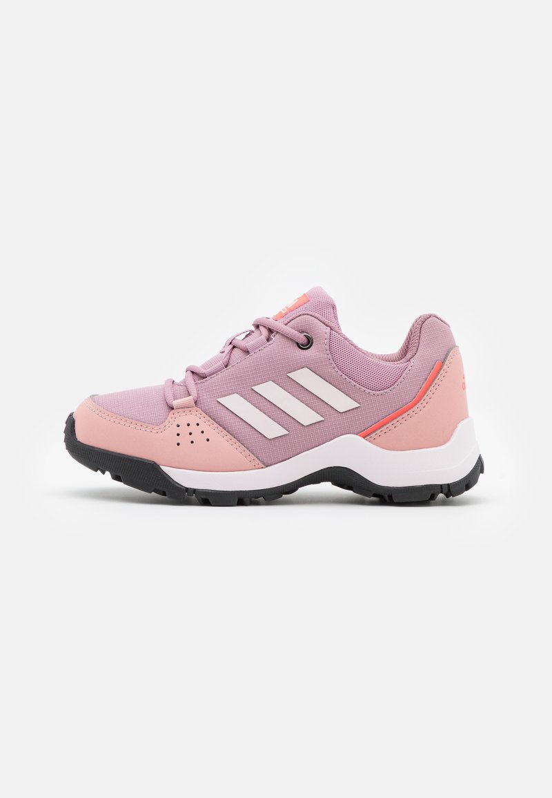 adidas Performance HYPERHIKER LOW - Scarpe da allenamento - magic mauve/almost pink/turbo