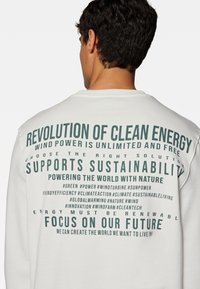 Mavi REGULAR PRINTED  - Sweatshirt - antique white
