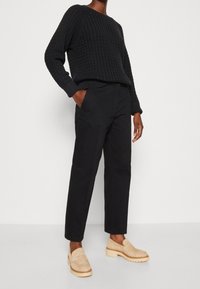 Tommy Hilfiger Spodnie materiałowe