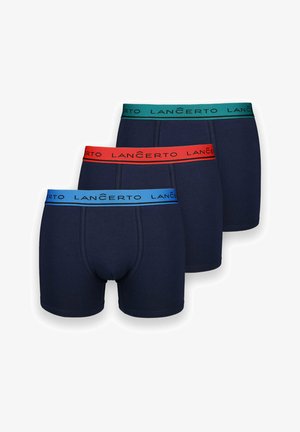 Zestaw trzech granatowych bokserków z markowymi gumkami w kolorze czerwonym, niebieskim i zielonym. Wykonane z miękkiego materiału, z dopasowanym krojem.