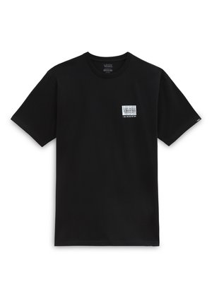 T-shirt noir Vans à manches courtes avec un petit logo Vans blanc et un motif d'étoile sur le côté gauche de la poitrine, ainsi qu'une petite étiquette logo sur la manche gauche.