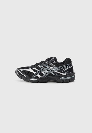 GEL CUMULUS 16 UNISEX - Sneakers basse - black