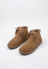 LIMMA NIIVS - Botines con cordones - camel