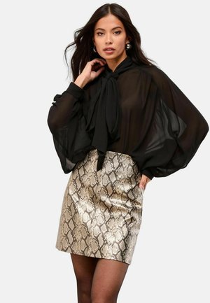PETITE FIT  - Pieštukinis sijonas - metallic snake print