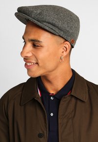 Barbour SHORE FLAT - Beanie - grey