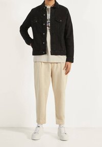 Bershka Jeansjacka - black