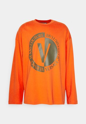 Versace Jeans Couture NEW V EMBLEM BIG - Športni pulover - flame orange