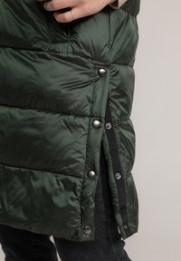 Manisa Weste - grün